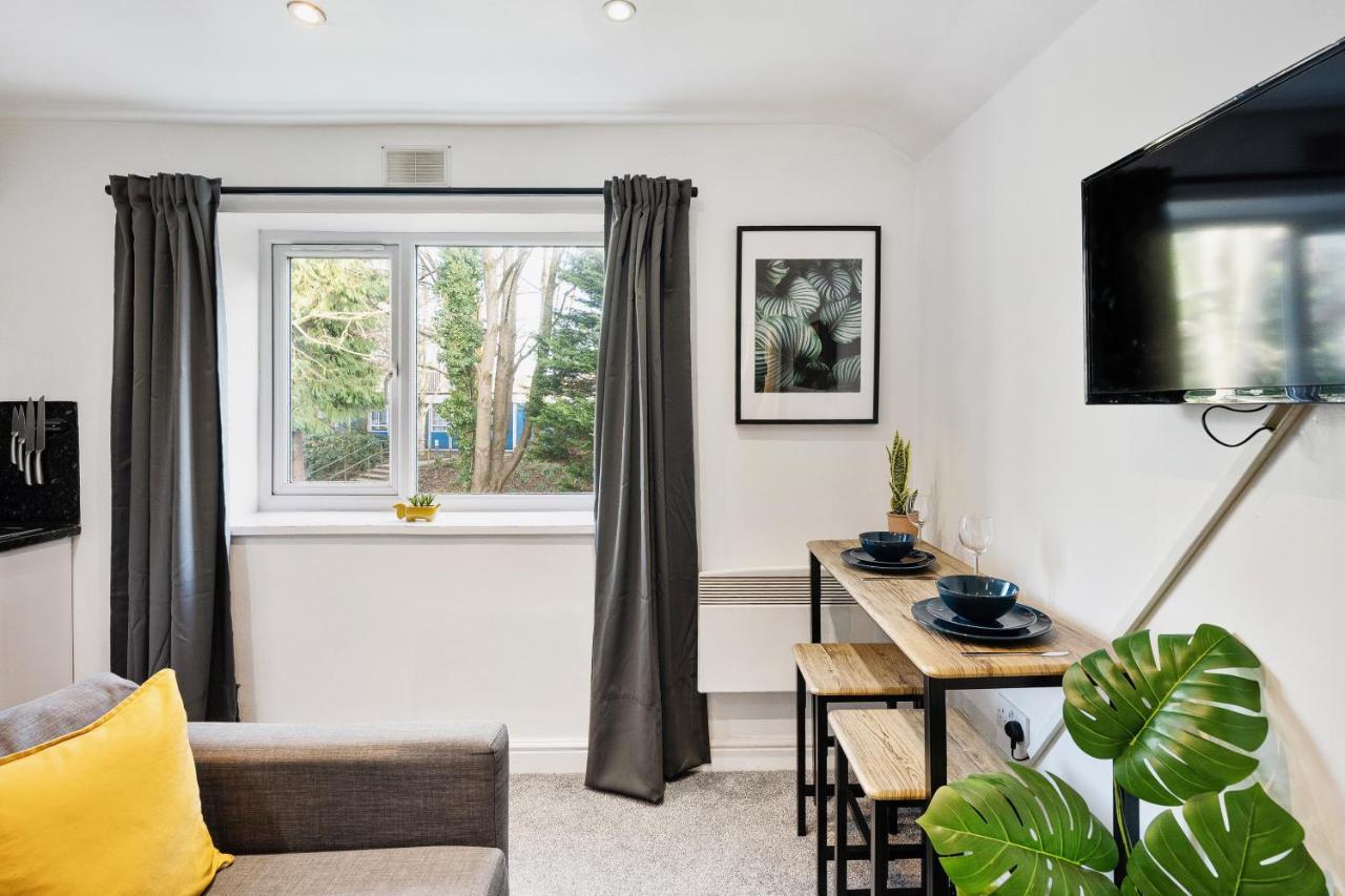 Apartment Nr City Centre & Park For Up To 6 Cardiff Eksteriør billede