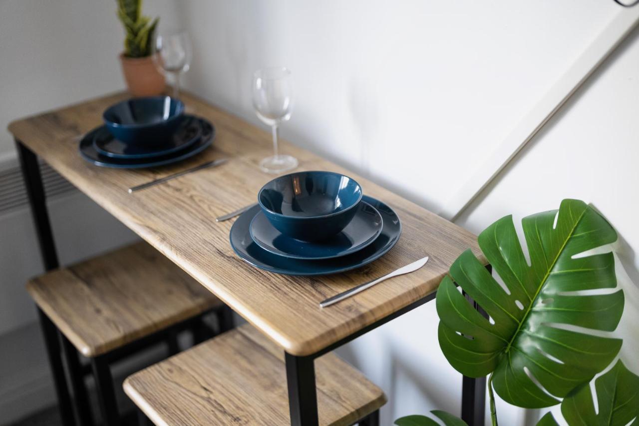 Apartment Nr City Centre & Park For Up To 6 Cardiff Eksteriør billede